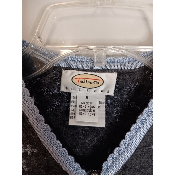 Talbots Zip Up Wool Sweater Grey Sz Small Petite Snowflake Design - Picture 2 of 4